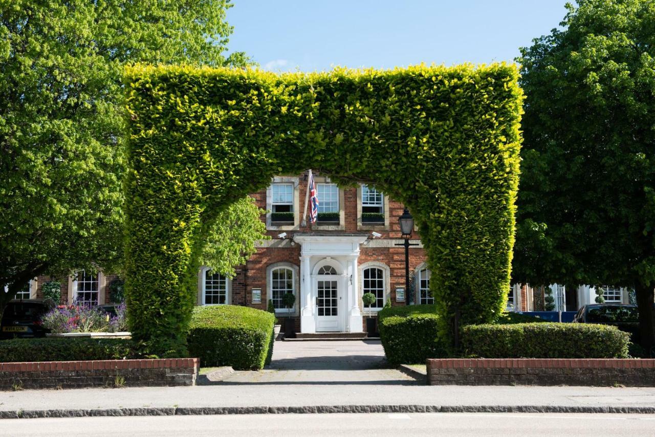 Kings Hotel Stokenchurch Exteriér fotografie